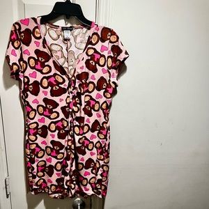 NWOT Not Tired teddy bear themed romper with open snap ons